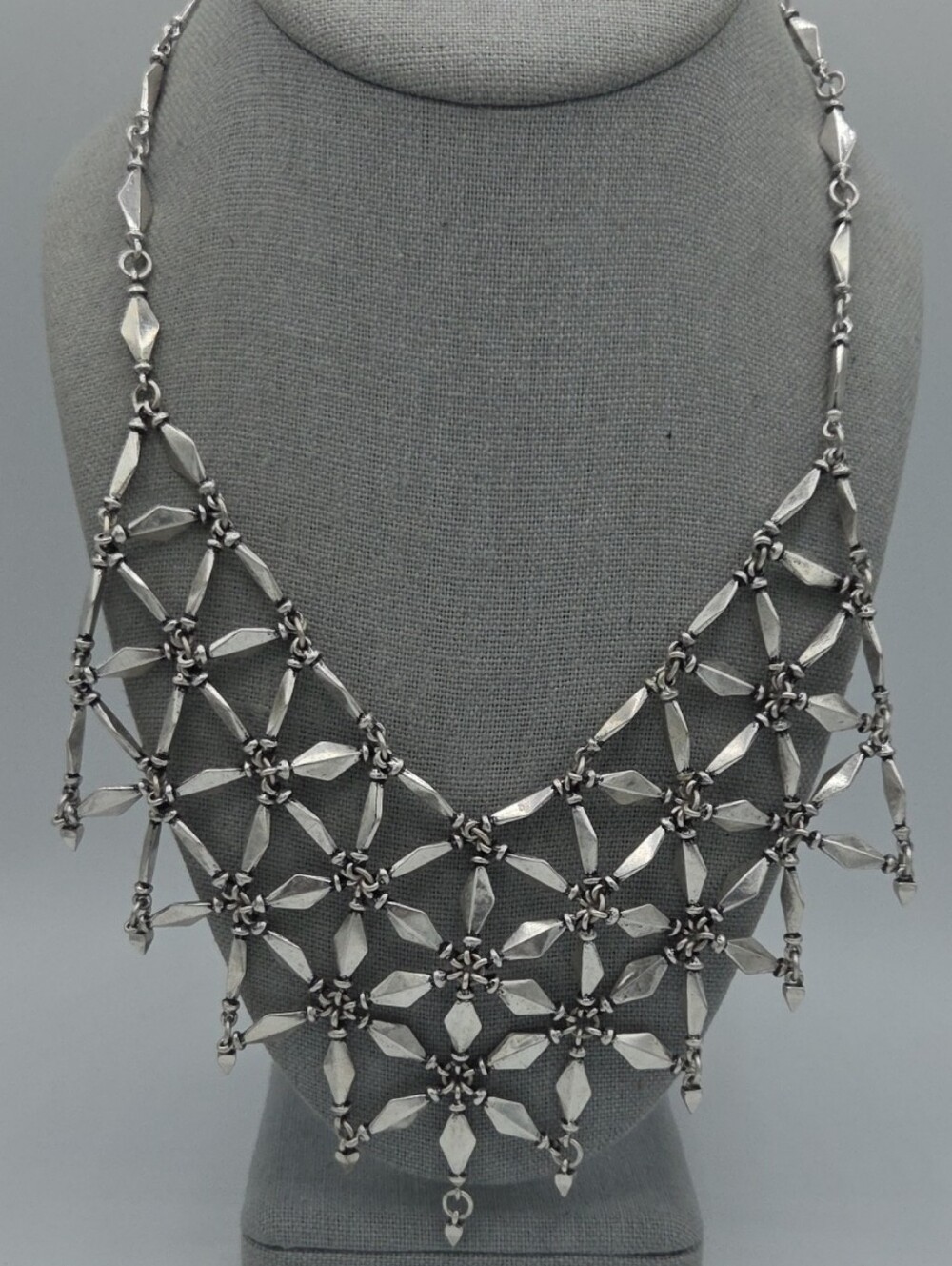 5 for $25! Lucky Brand Silver Tone Lattice Statement Necklace